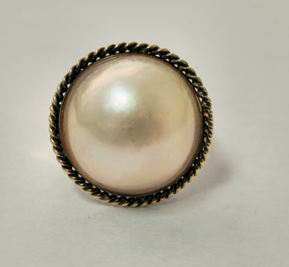 13 Carat Pearl Set in 18k Yellow Gold Ring