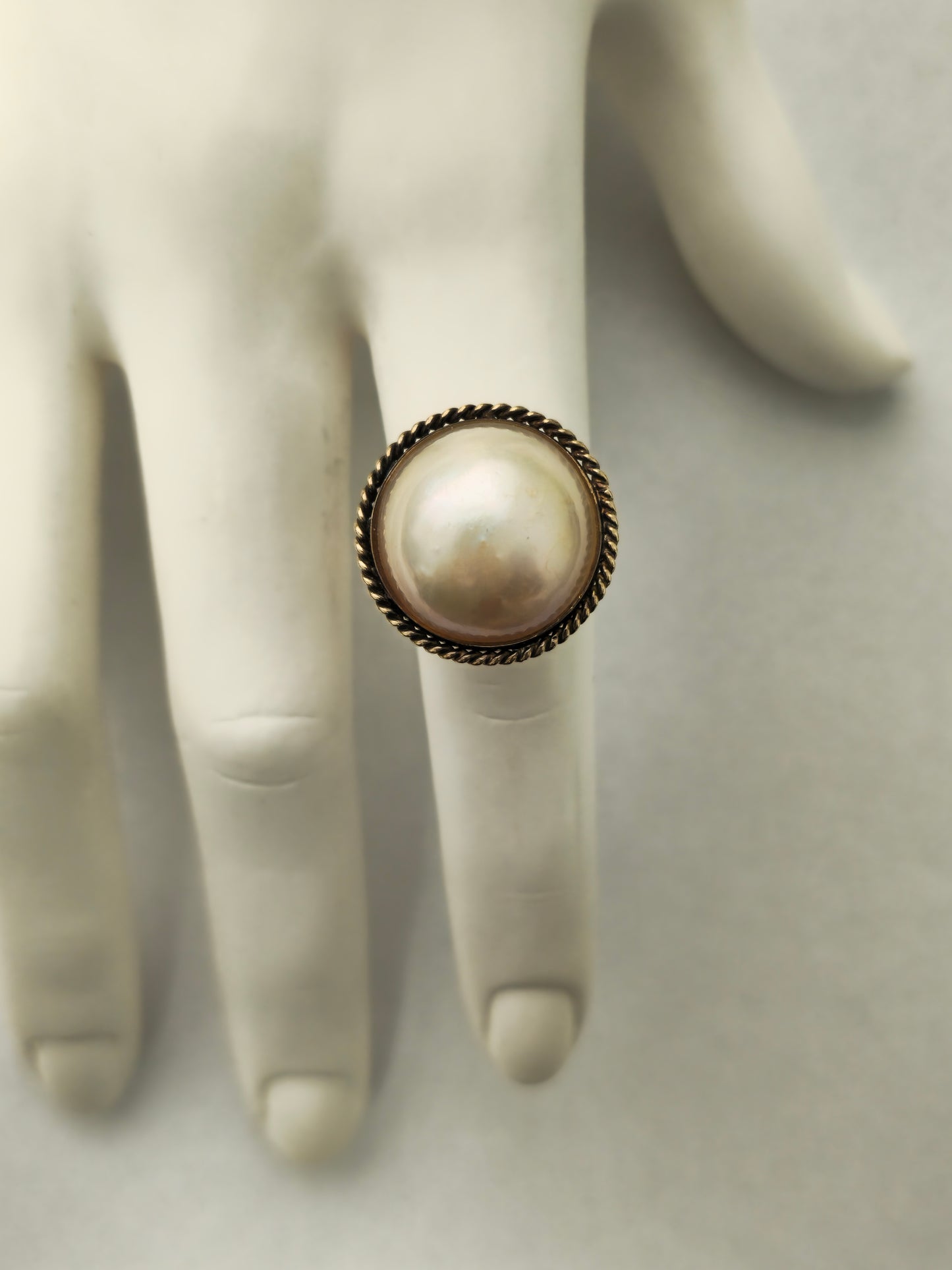 13 Carat Pearl Set in 18k Yellow Gold Ring