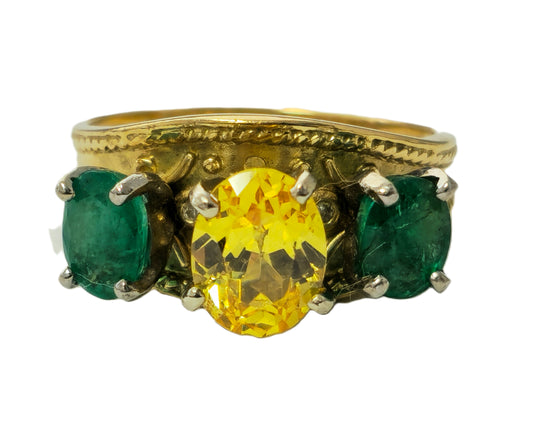 Yellow Sapphire & Emerald Cocktail Ring in 18k yellow Gold