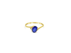 Vintage Chic Natural Blue Ring in 14k Gold