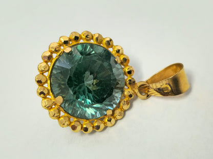 Antique 17.04 Carat Green Peridot Pendant in 22k Gold