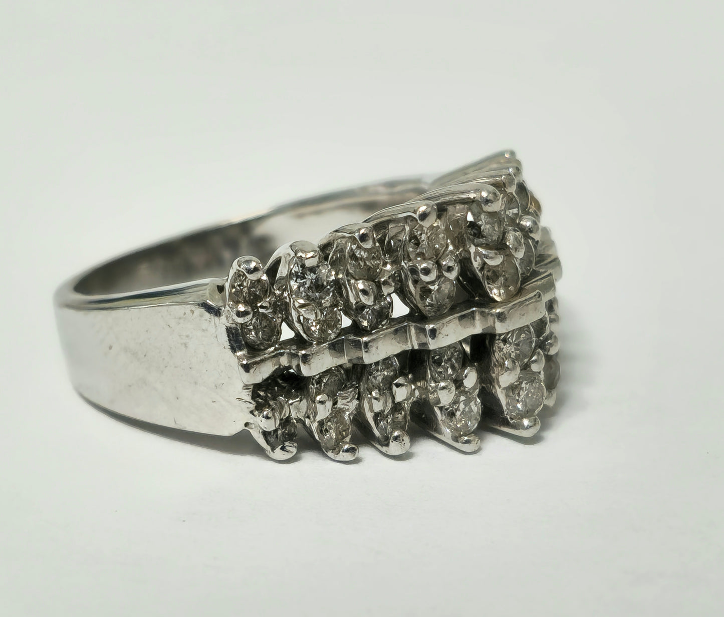 14K White Gold, 1.00 carat VS/G Diamond Cocktail Ring