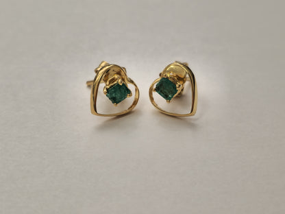 Vintage 0.50 CT Emerald Earrings