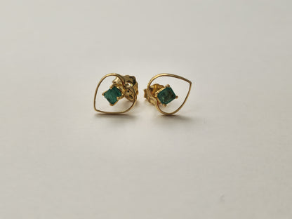 Vintage 0.50 CT Emerald Earrings