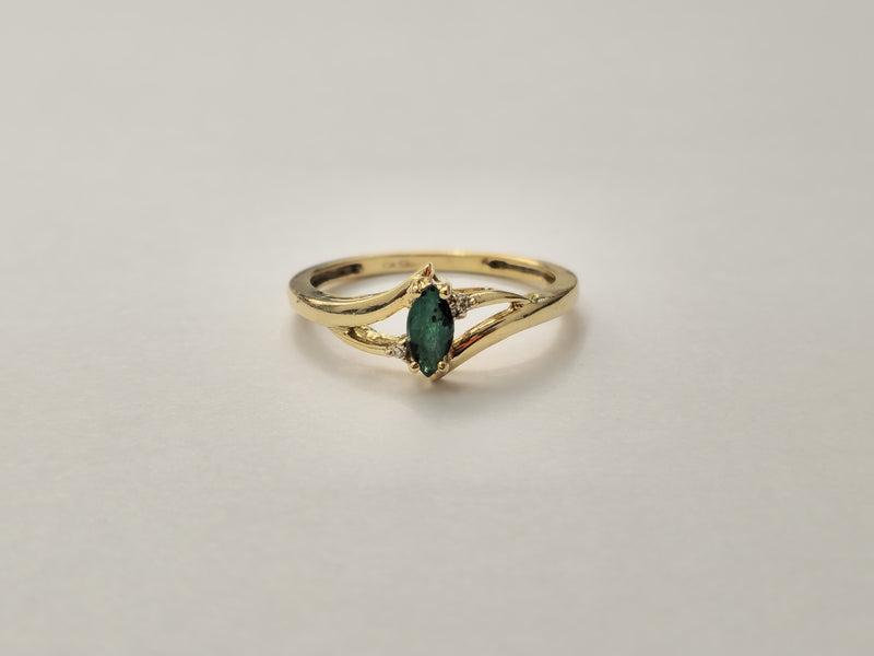 Vintage Marquise Natural Emerald Ring