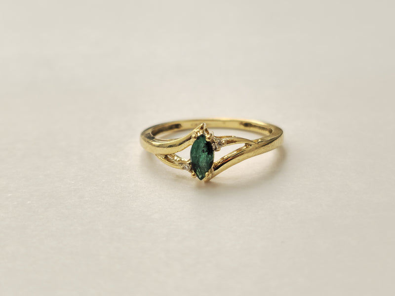 Vintage Marquise Natural Emerald Ring