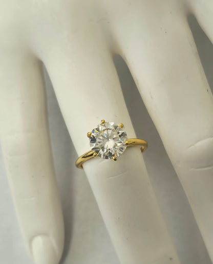 2.60 Carat Solitaire Diamond Engagement Ring in 14k Gold