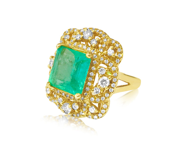 18k Gold Vintage 6 ct Emerald Diamond Cocktail Ring