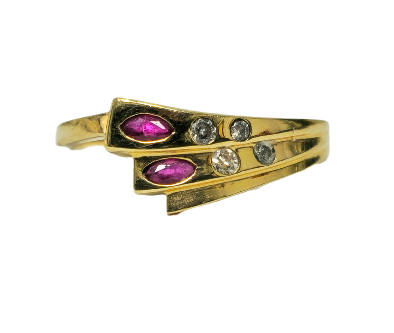 Vintage Natural Ruby & Diamond Ring in 14k Gold