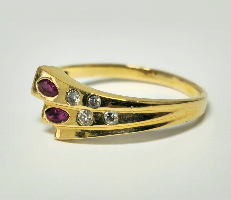 Vintage Natural Ruby & Diamond Ring in 14k Gold