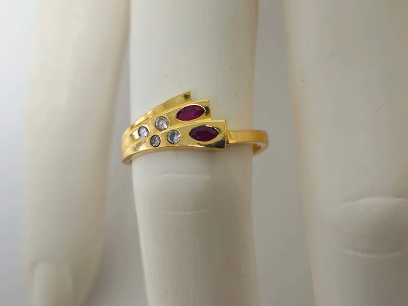 Vintage Natural Ruby & Diamond Ring in 14k Gold