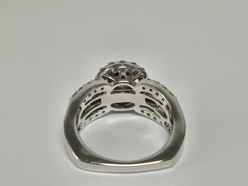 Vintage, 0.85ct Garnet & Diamond Garnet Ring.