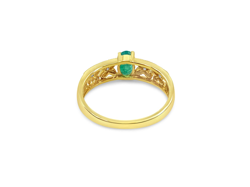 2.55 CT Emerald Diamond Cocktail Ring For Her