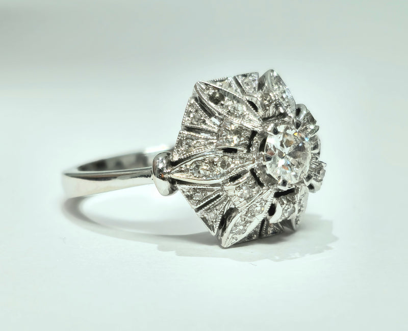 Art Deco 2.00 Carat Diamond Gold Ring