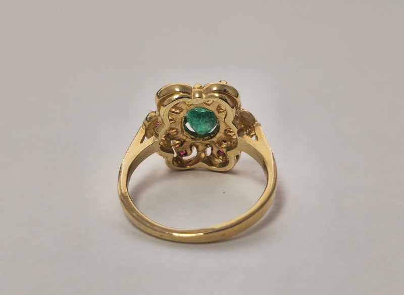 Elegant 14K Gold Ladies Ring with Ruby and Emerald