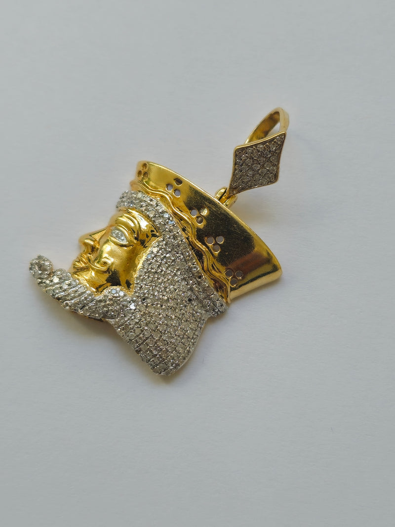 10K Gold King Motif Diamond Pendant