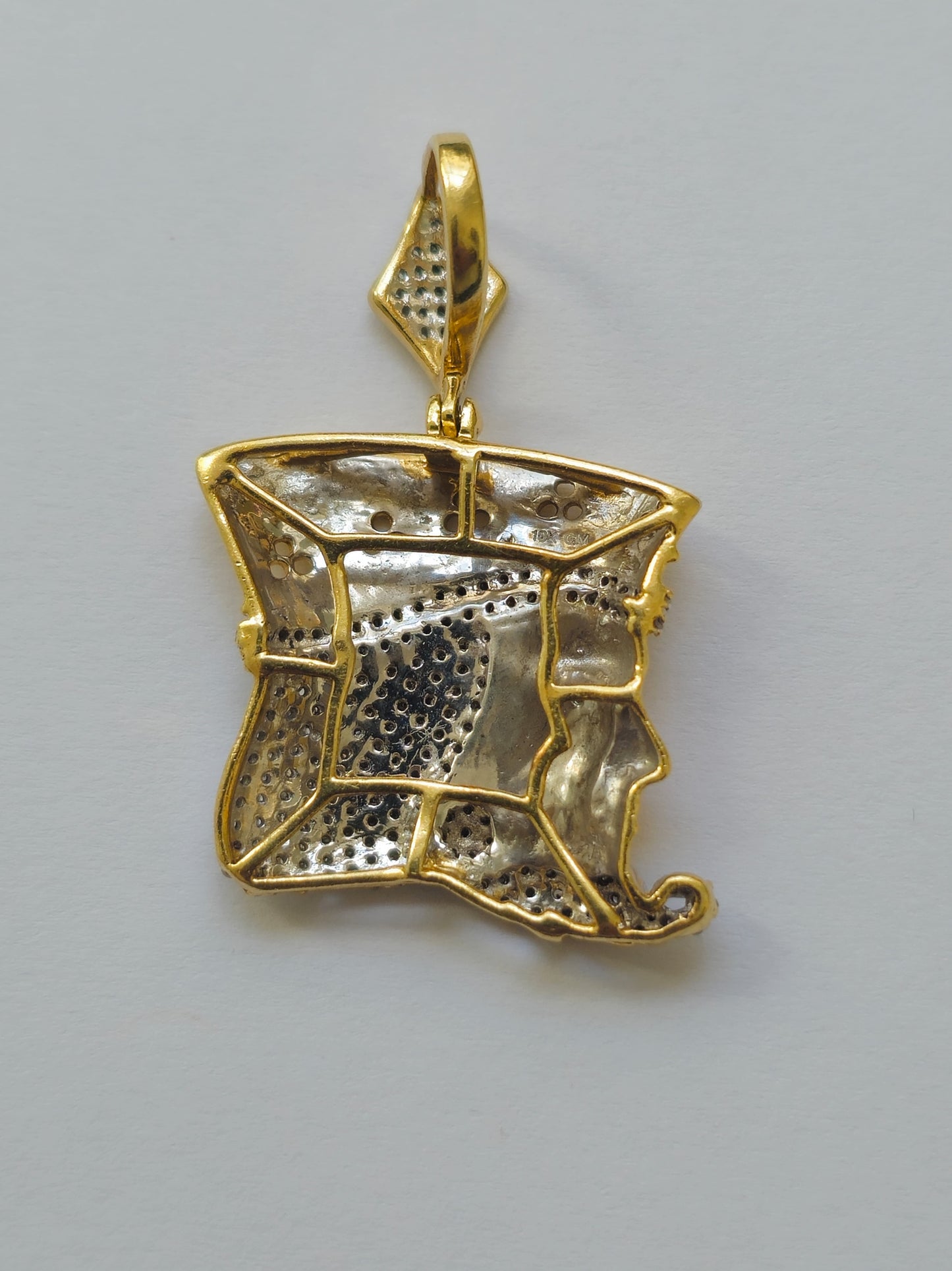 10K Gold King Motif Diamond Pendant