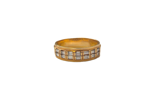 Baguette Cut Diamond Ring in 14k Gold