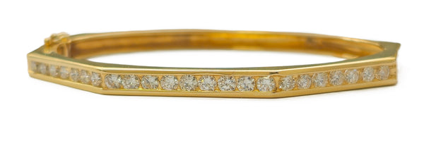 14k Gold Diamond Round Bangle Bracelet
