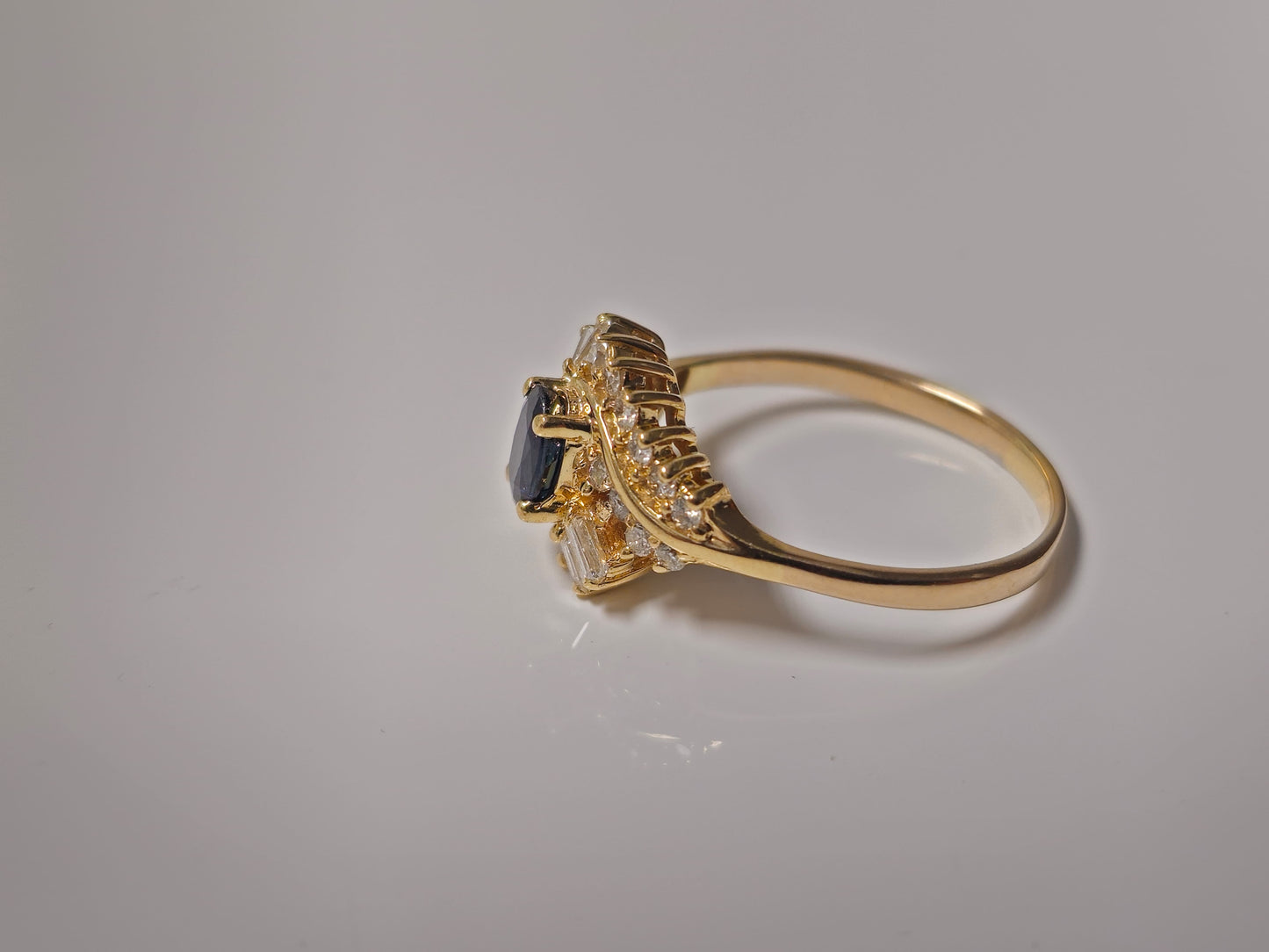 14k Gold Natural Blue Sapphire and Diamond Ring