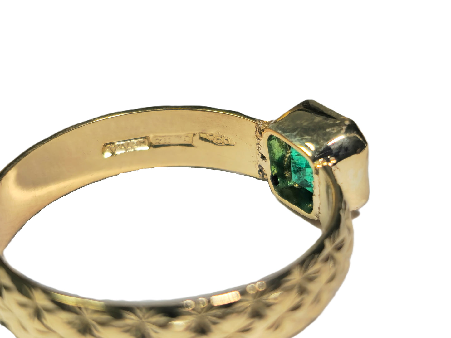 Vintage 18k Gold 1ct Natural Colombian Emerald Ring