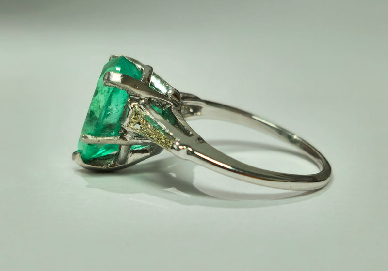 Vintage Emerald & Diamond Platinum Ring (Certified)