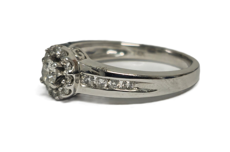 0.85 Carat Diamond White Gold Engagement Ring