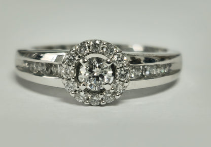 0.85 Carat Diamond White Gold Engagement Ring