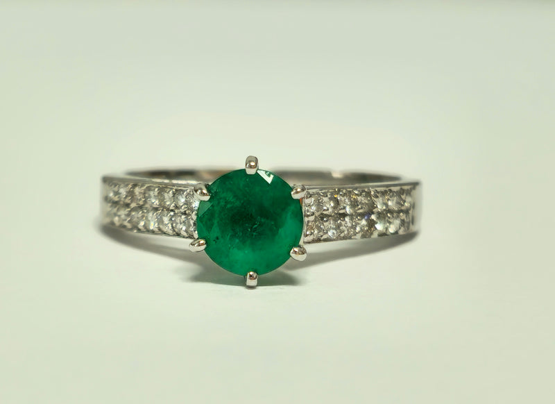 14K gold, 0.50 carat Colombian Emerald and Diamond Ring
