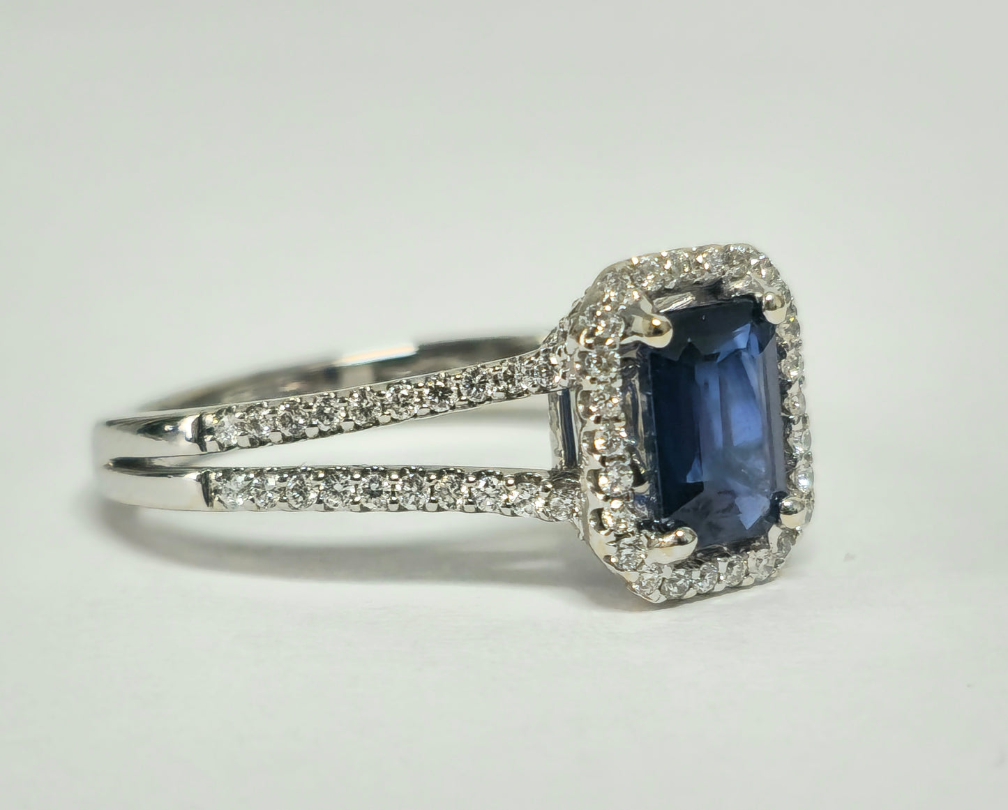 Vintage, Art Deco Blue Sapphire & Diamond Ring For Her