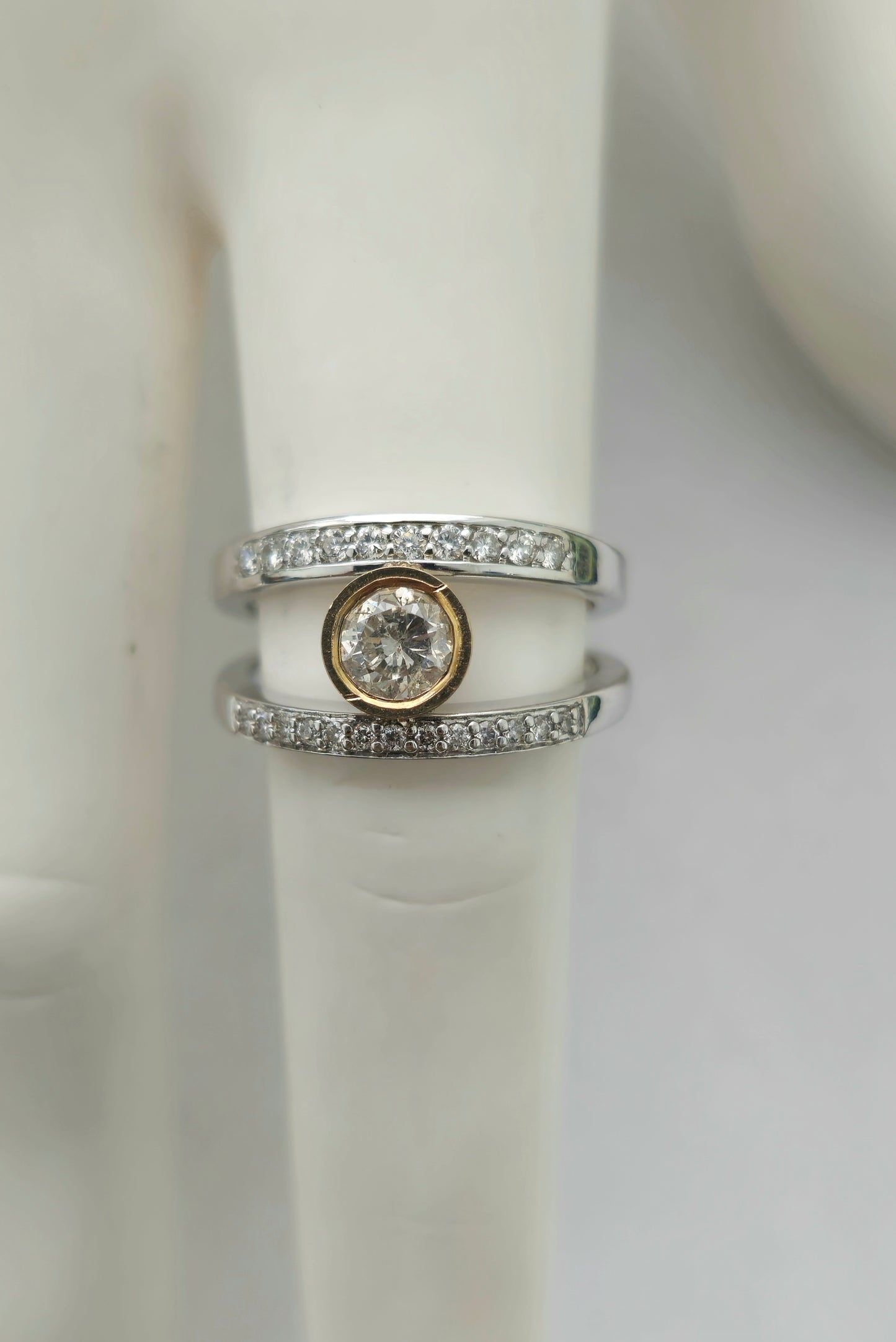 Vintage 14K two tone, 0.76ct Diamond Engagement Ring